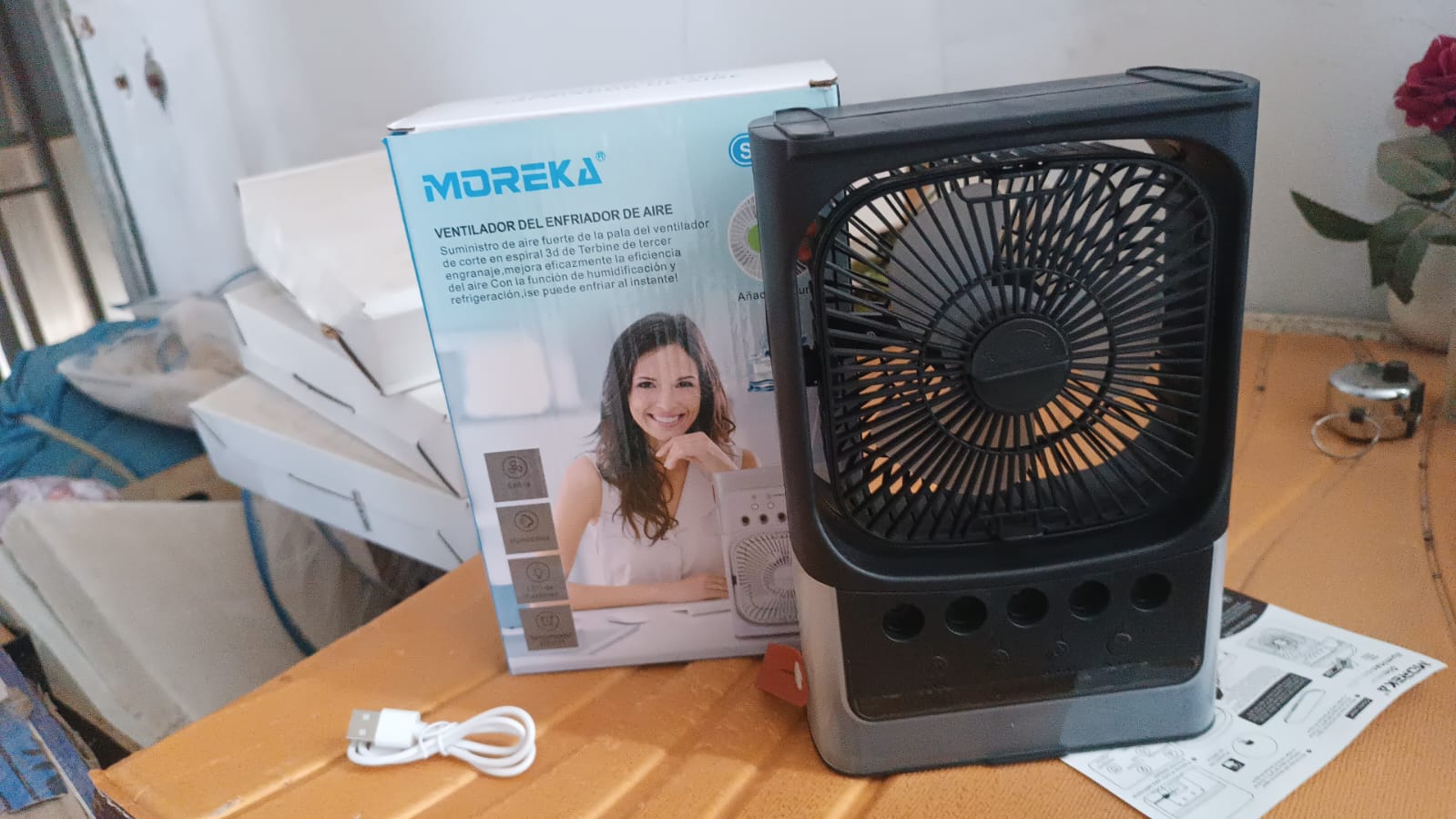 Portable USB Rechargeable Mini Cooling Fan (1 Pc)