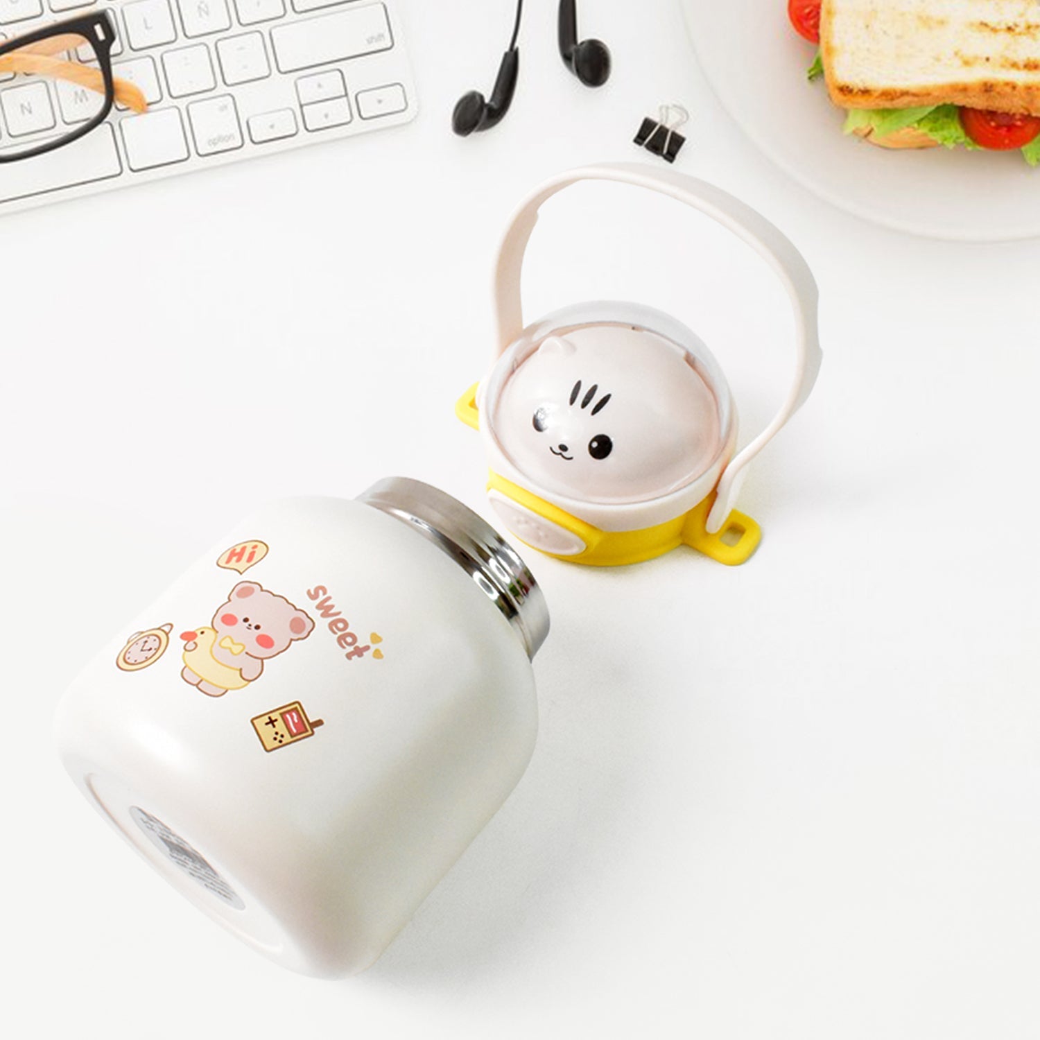 Stainless Steel Kltten / Bottle Vacuum Insulated Cup With Handle & Strap (700 ML)