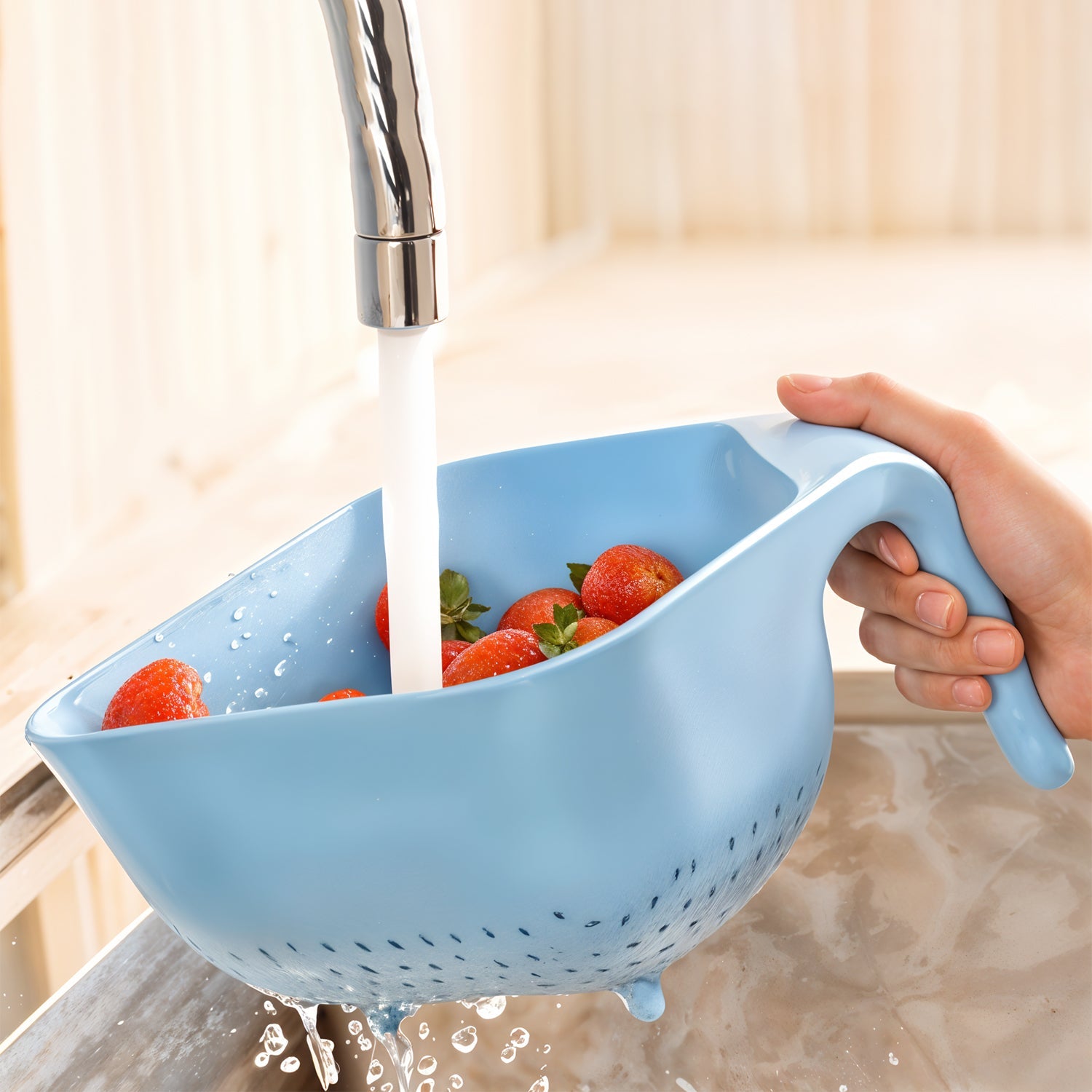 Apex Multi-Functional Plastic Strainer Bowl with Ergonomic Handle (1 Pc)